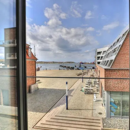 Ohlerich Speicher App_ 05 Hotel Wismar